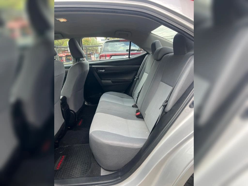 Toyota Corolla Gl 1.8 año 2016