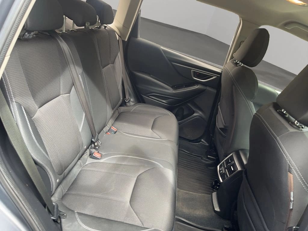 Subaru Forester 2.0i X Awd At 5p año 2021