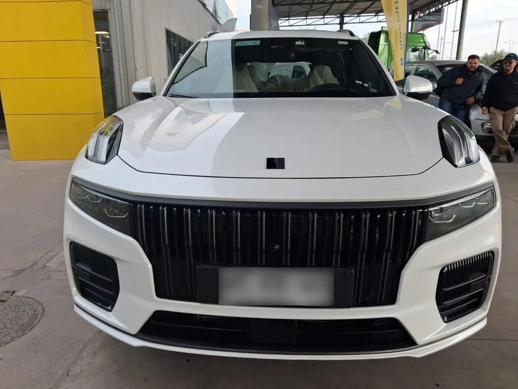 Lynk&Co 09 Halo año 2027