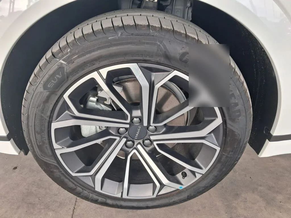 Lynk&Co 09 Halo año 2027