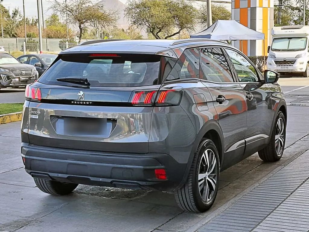 Peugeot 3008 Active año 2022