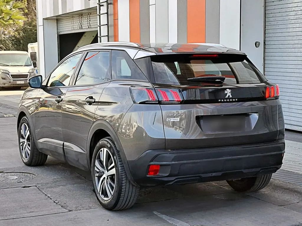 Peugeot 3008 Active año 2022