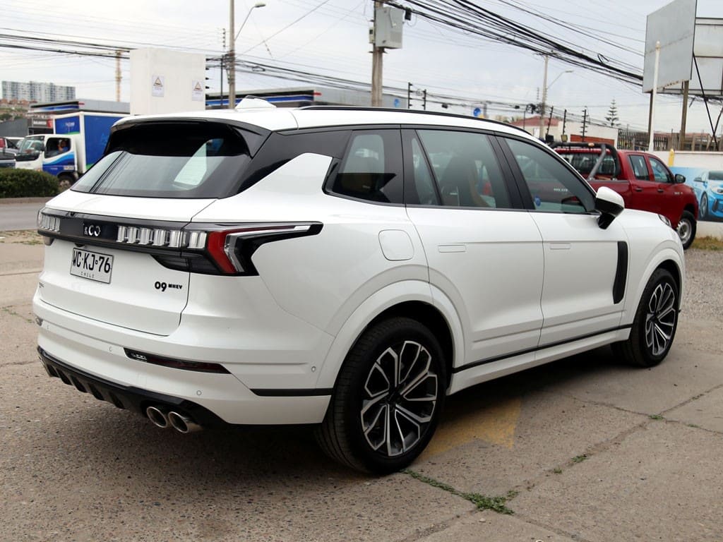 Lynk&Co 09 Halo 2.0 T año 2027