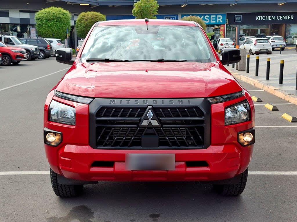 Mitsubishi L200 Katana Xrt 4x4 2.4 año 2024