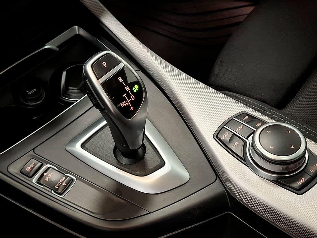 BMW 120i 2.0t At 3p M Sport año 2019