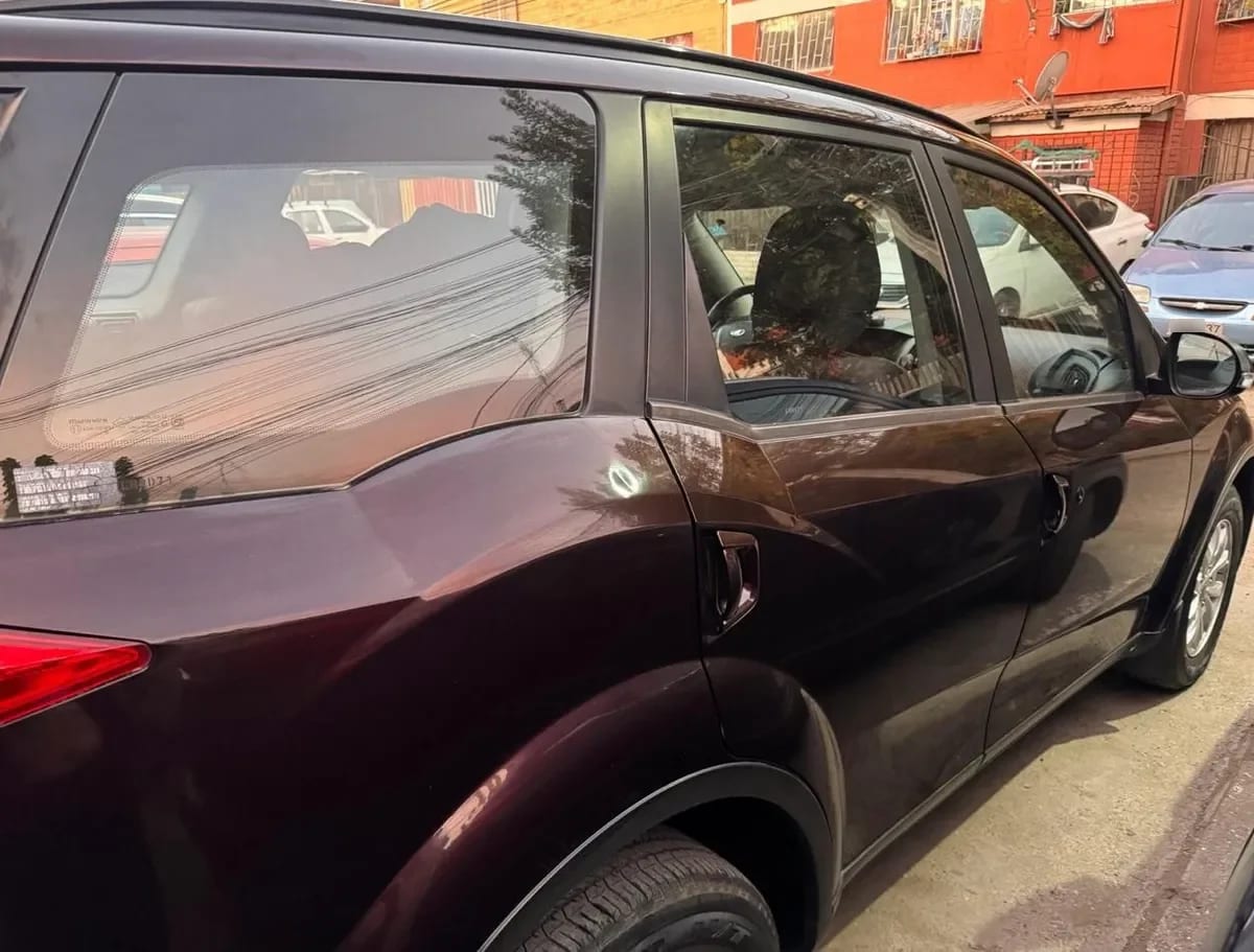 MAHINDRA XUV500 2.2 Flt Base At año 2019