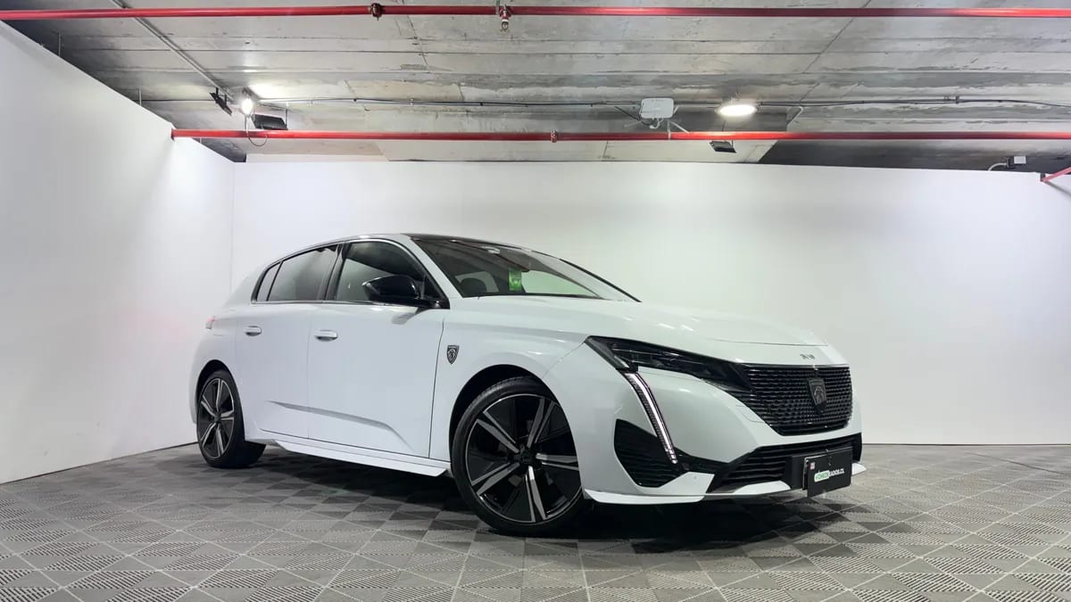 Peugeot 308 1.2 Gt Puretech 130 At año 2024