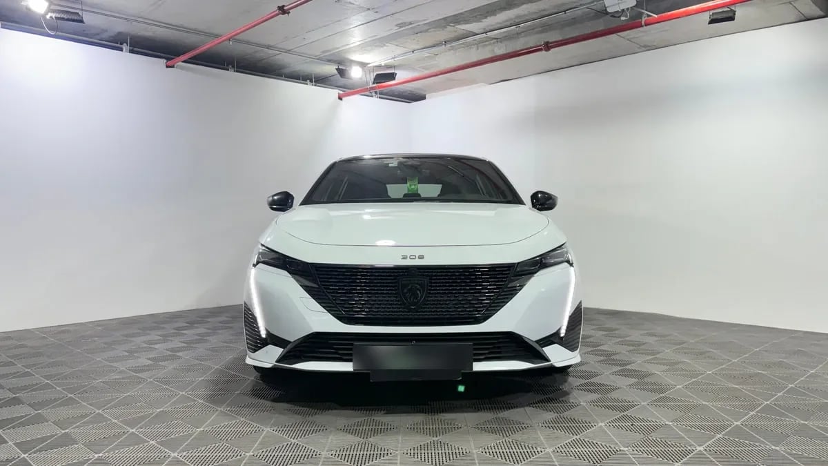 Peugeot 308 1.2 Gt Puretech 130 At año 2024