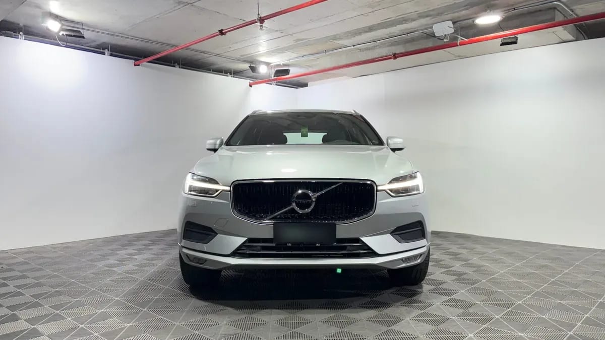 Volvo Xc60 2.0 T5 Cross Country Momentum At 4x4 año 2018