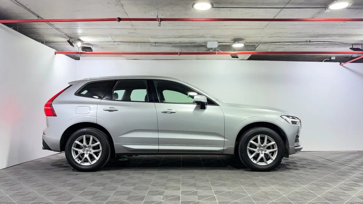 Volvo Xc60 2.0 T5 Cross Country Momentum At 4x4 año 2018