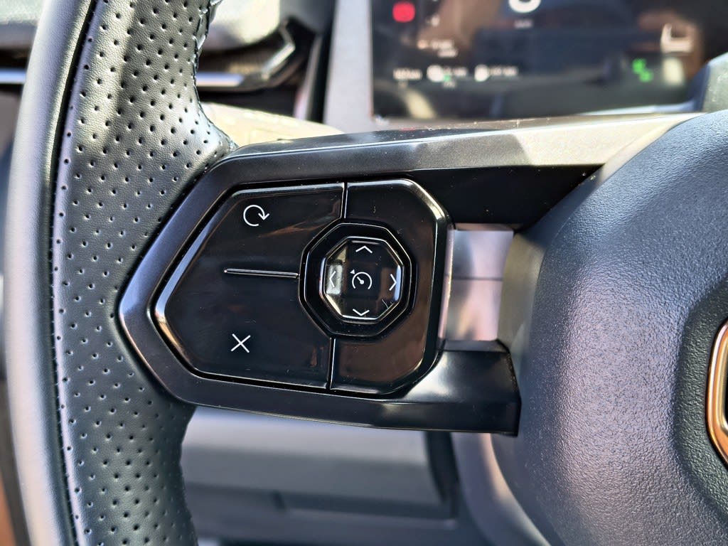 Lynk&Co 08 1.5 Hibrido 4x2 T/a Halo año 2026