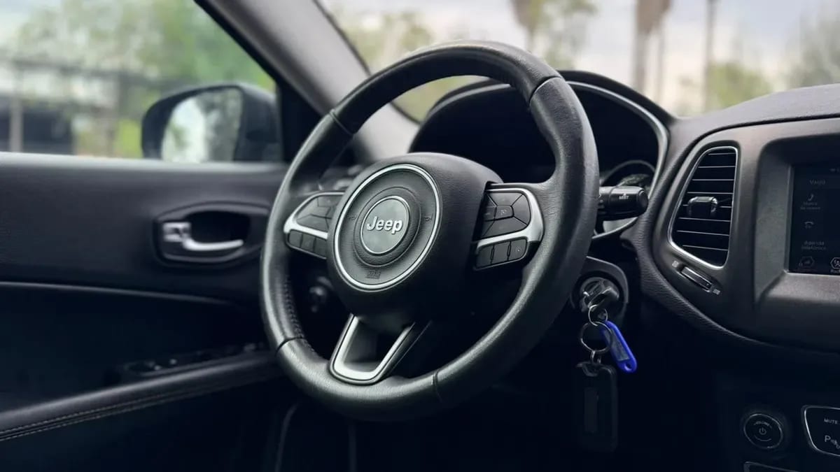 Jeep Compass Sport 2.4 Aut año 2018