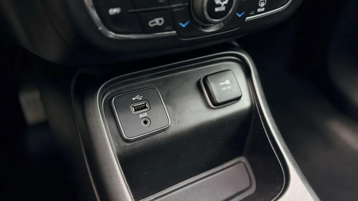 Jeep Compass Sport 2.4 Aut año 2018