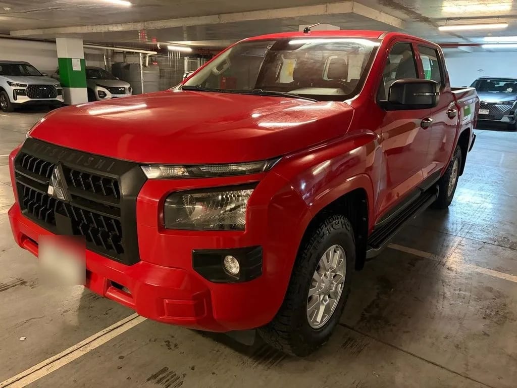 Mitsubishi L200 Katana Xrt 4x4 2.4 año 2024
