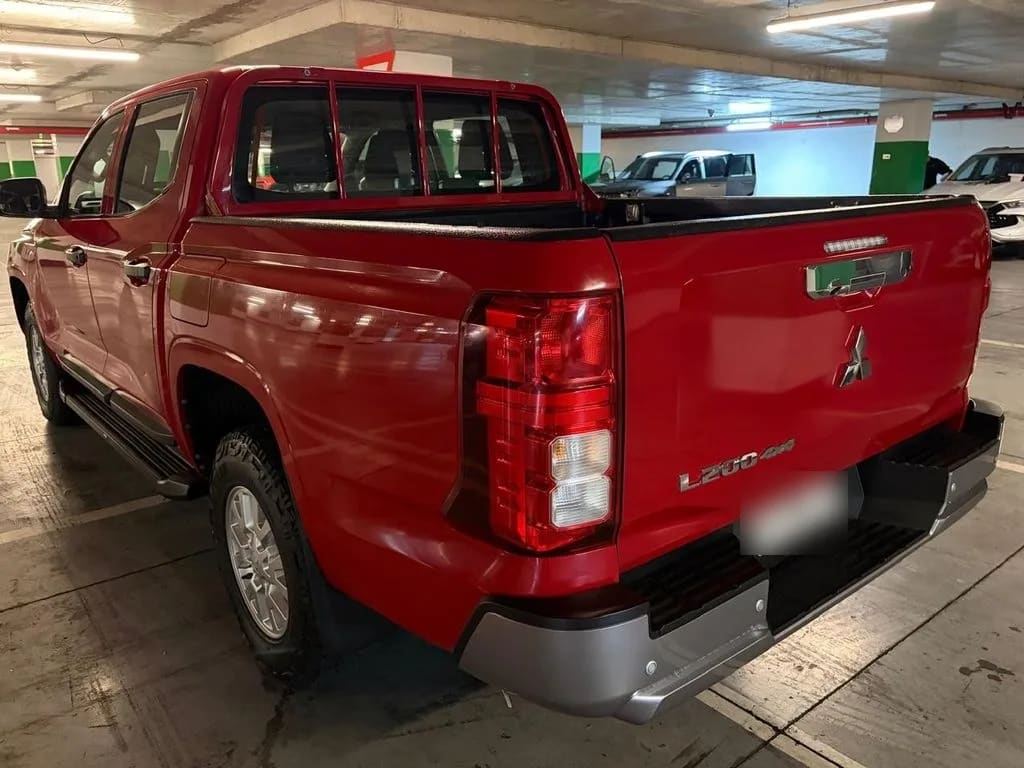 Mitsubishi L200 Katana Xrt 4x4 2.4 año 2024