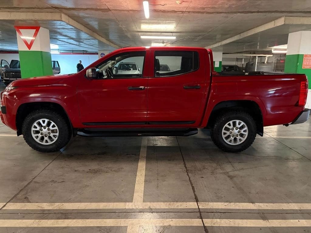 Mitsubishi L200 Katana Xrt 4x4 2.4 año 2024