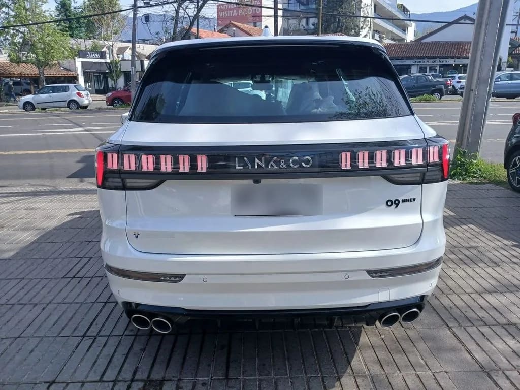 Lynk&Co 09 09 12.0t At Halo año 2027