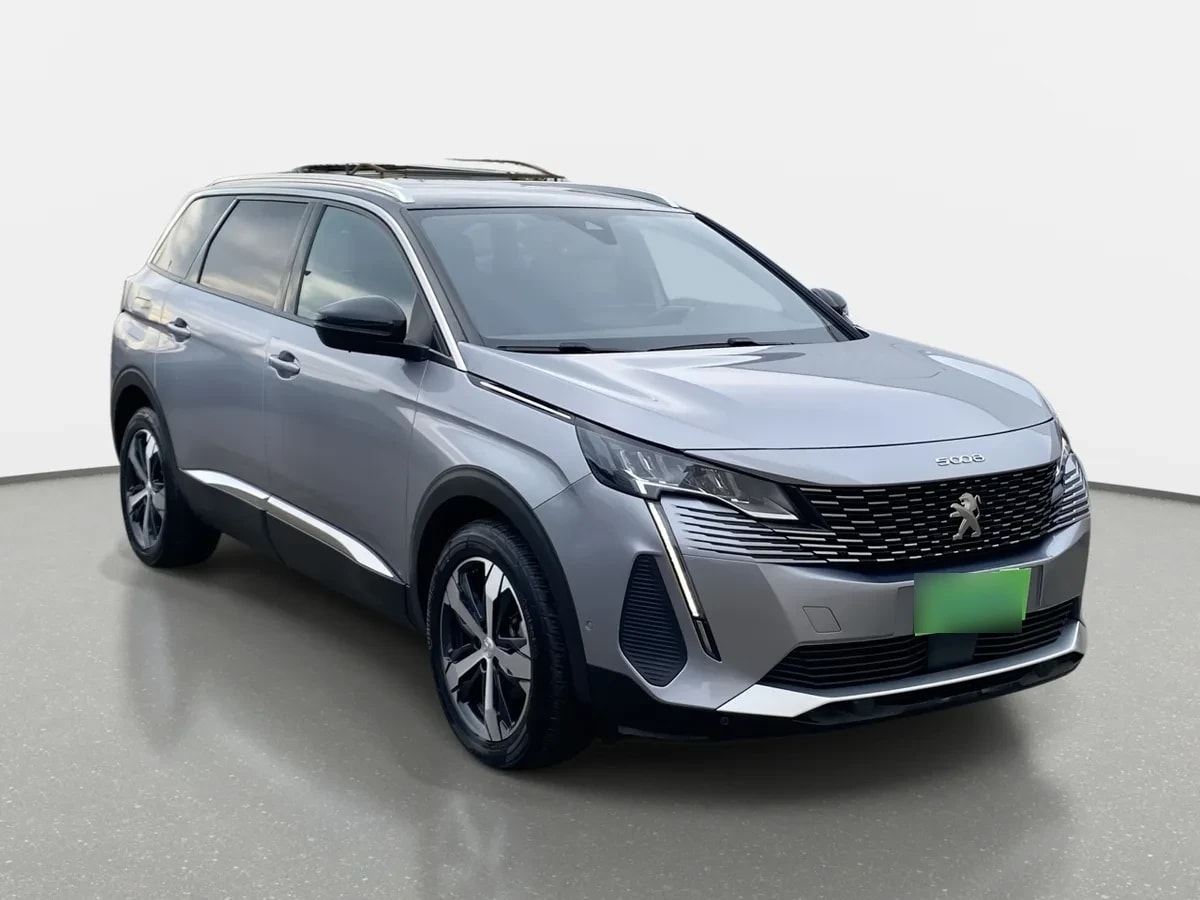 Peugeot 5008 1.5 Allure Pack Bluehdi 130 4x2 Eat8 5p año 2024