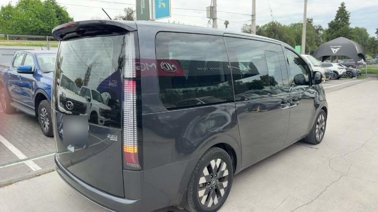 Hyundai Staria 2.2 Us4 Mb Luxury Crdi Diesel 4wd 9p At 5p año 2022