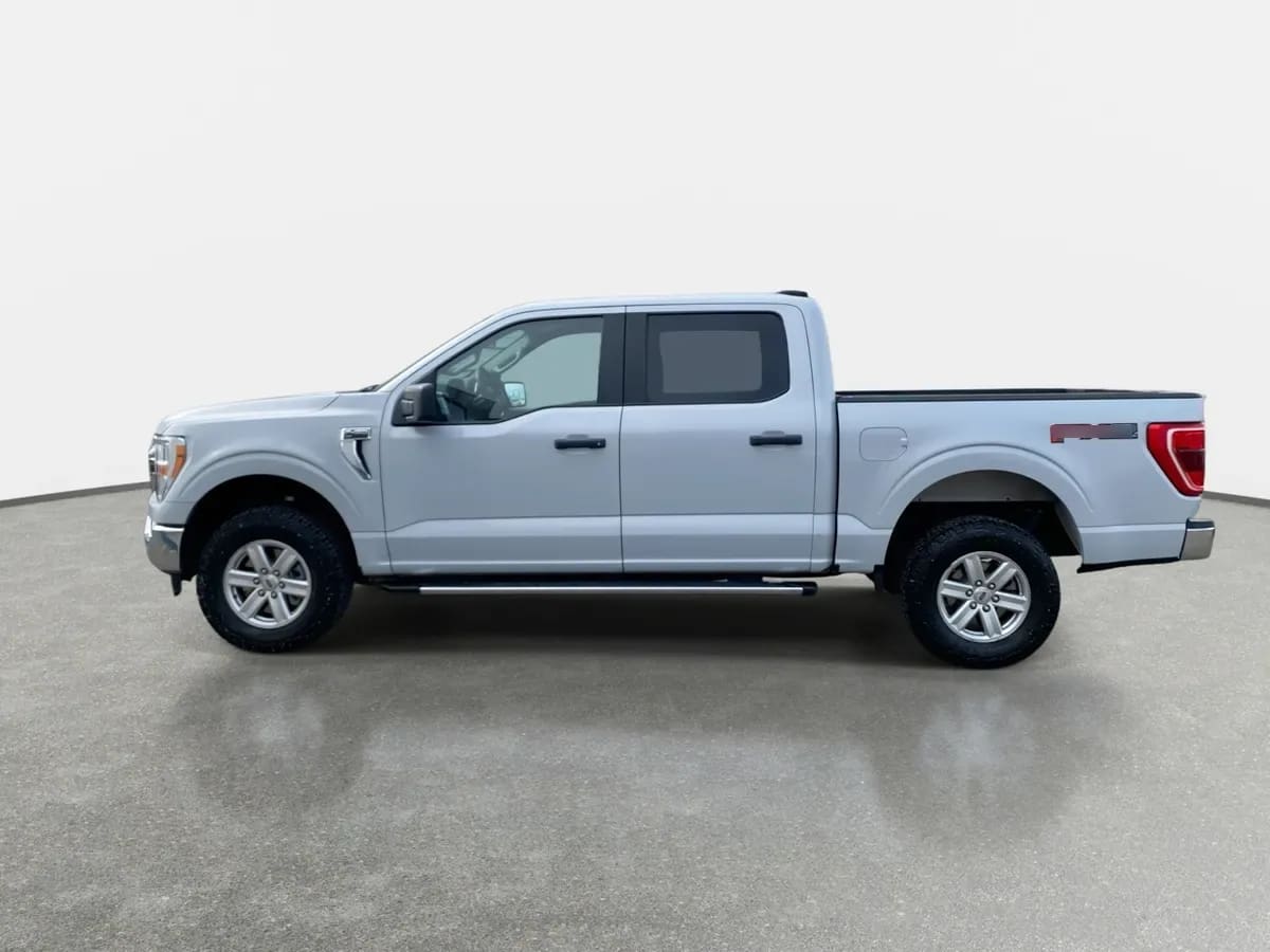 Ford F-150 3.3 Xlt Cc Dob. Cab. 4x2 At 4p año 2022