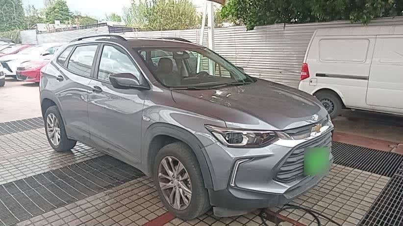 Chevrolet Tracker 1.2t Ltz Fwd Mt 5p año 2022