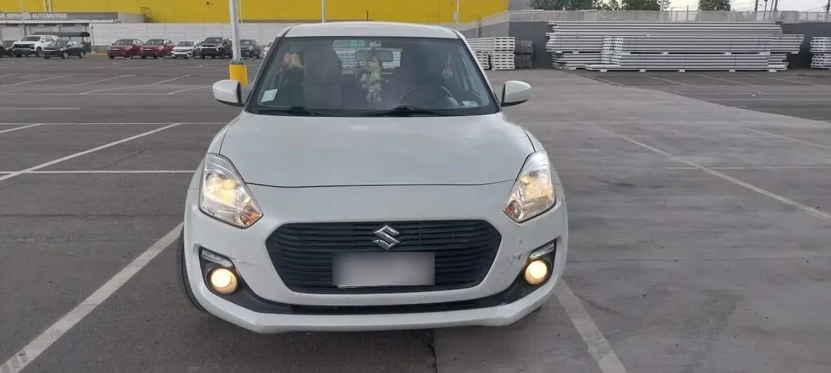 Suzuki Swift 1.2 Gls 4x2 Ac Mt 5p año 2019