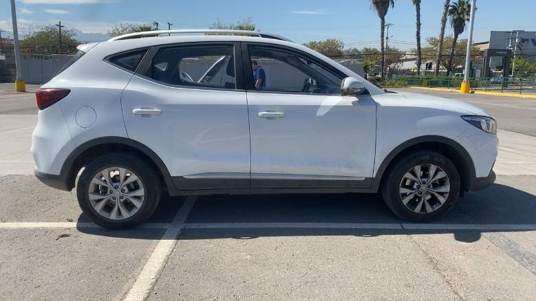 MG Mg Zs 1.5 Std 4x2 Mt 5p año 2022