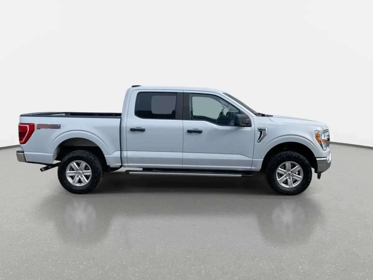 Ford F-150 3.3 Xlt Cc Dob. Cab. 4x2 At 4p año 2022