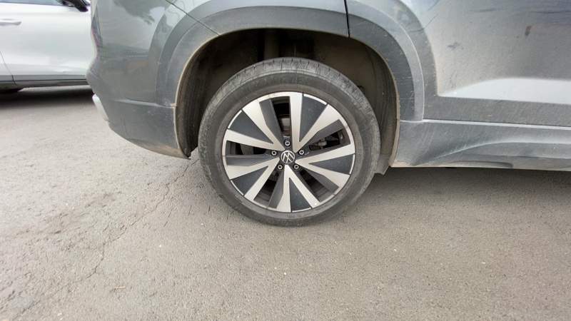 Volkswagen Taos 1.4 Tsi Highline 4x2 At 5p año 2022