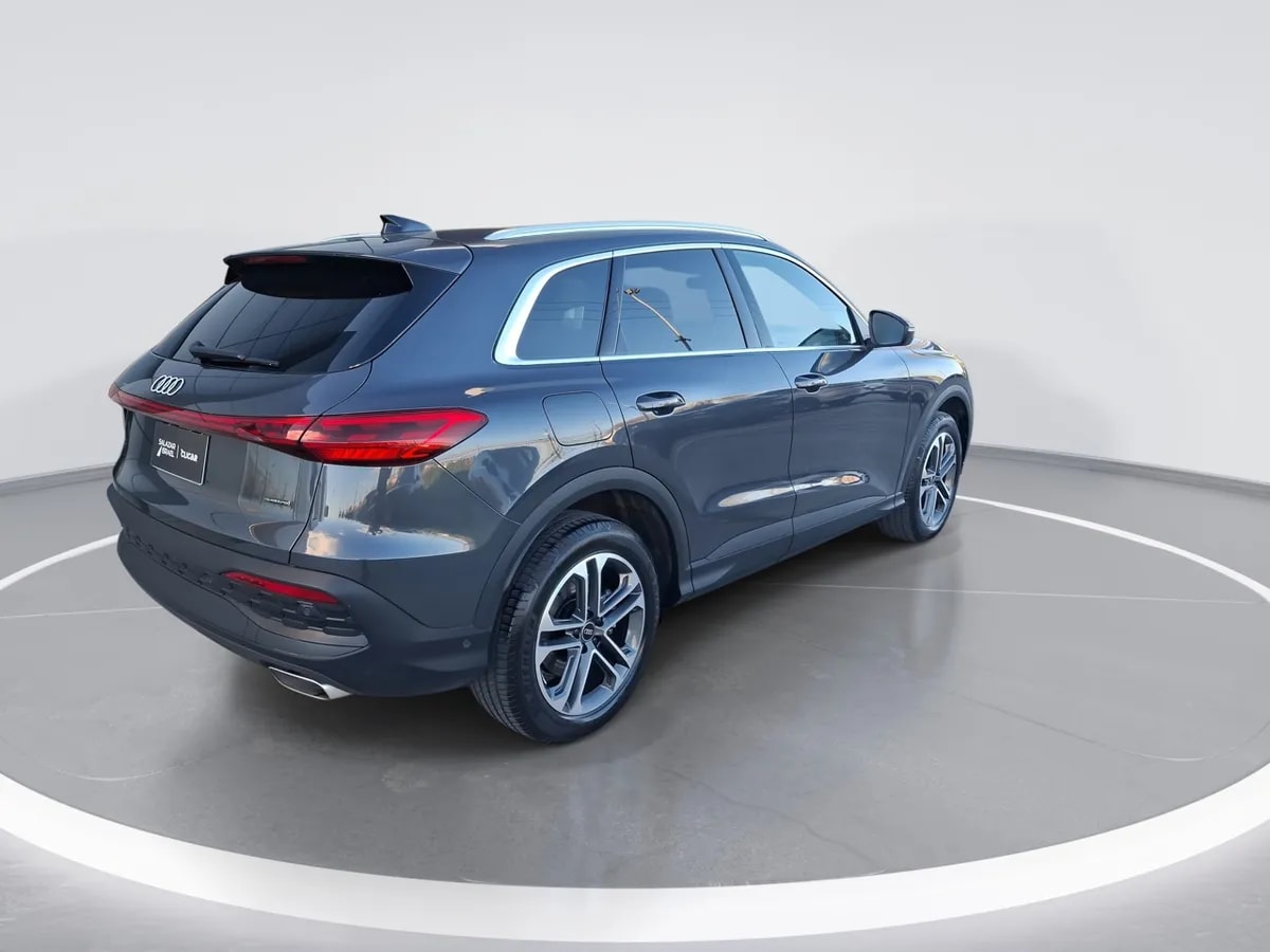 Audi Q5 2.0 Tfsi Quattro Mhev 4x4 At 5p año 2026