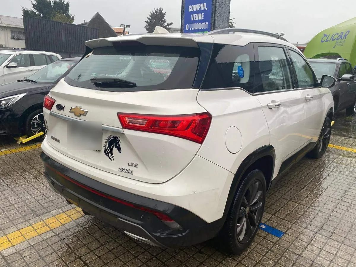 Chevrolet Captiva 1.5t Ltz Fwd Cvt At 5p año 2022