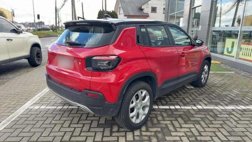Jeep Avenger 1.2t Altitude 2wd Mt 5p año 2026