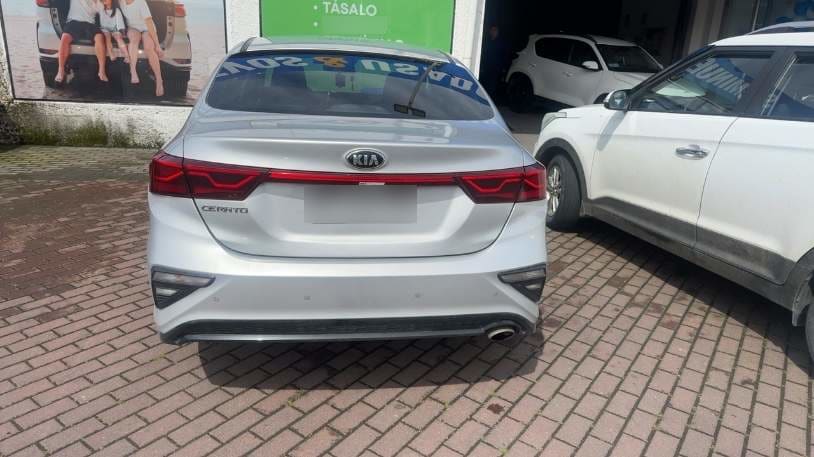 Kia Cerato 1.6 Ex Full 4x2 Ac 6mt 4p año 2020