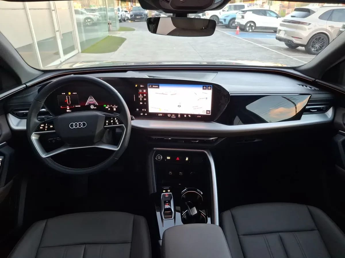 Audi Q5 2.0 Tfsi Quattro Mhev 4x4 At 5p año 2026