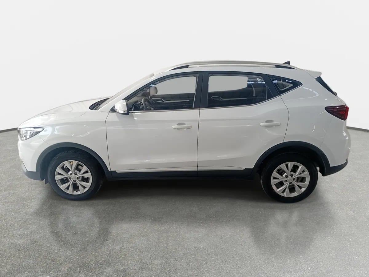 MG Mg Zs 1.5 Std 4x2 Mt 5p año 2023