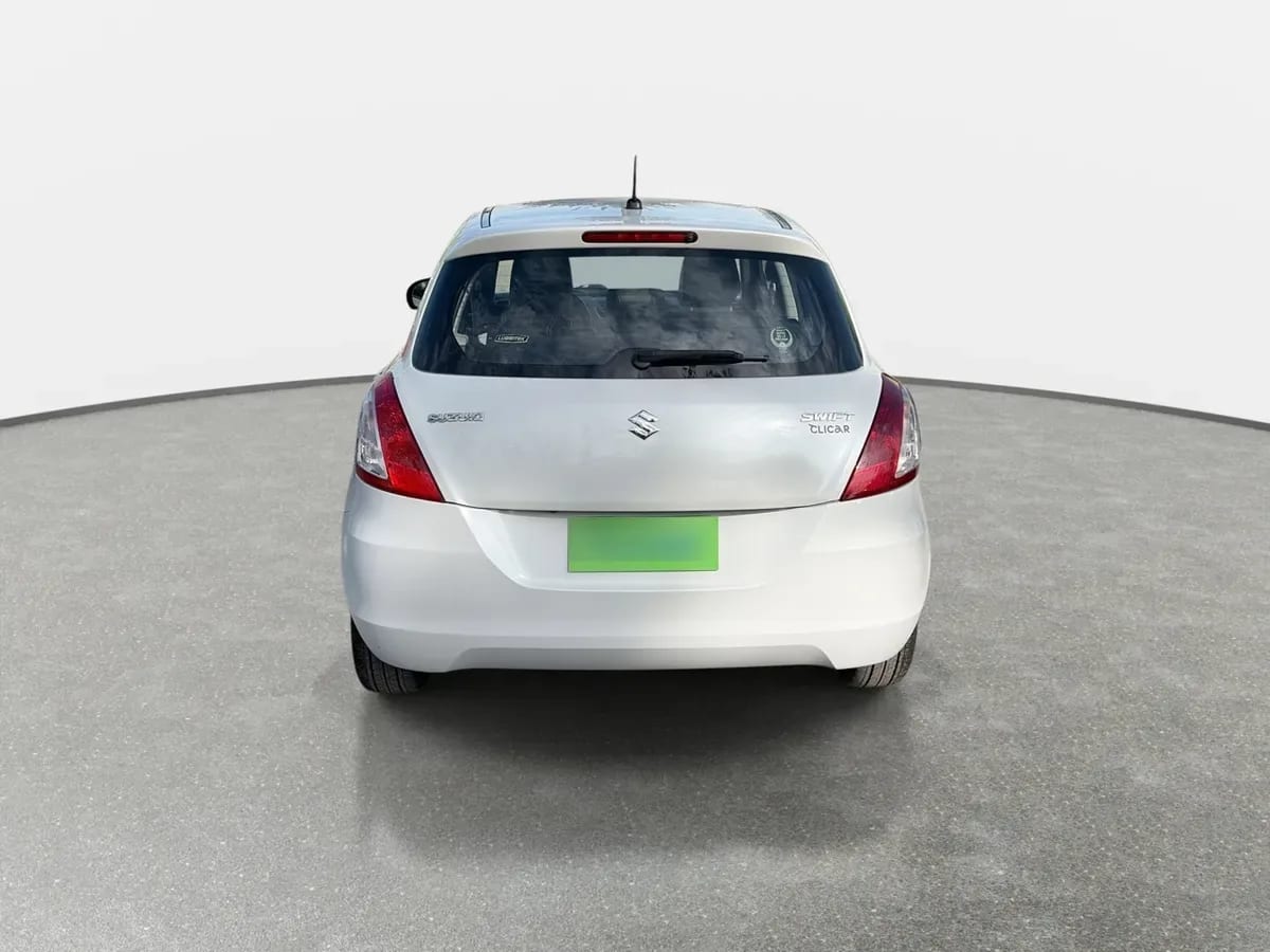 Suzuki Swift 1.2 Glx 4x2 Hb Ac Mt 5p año 2017