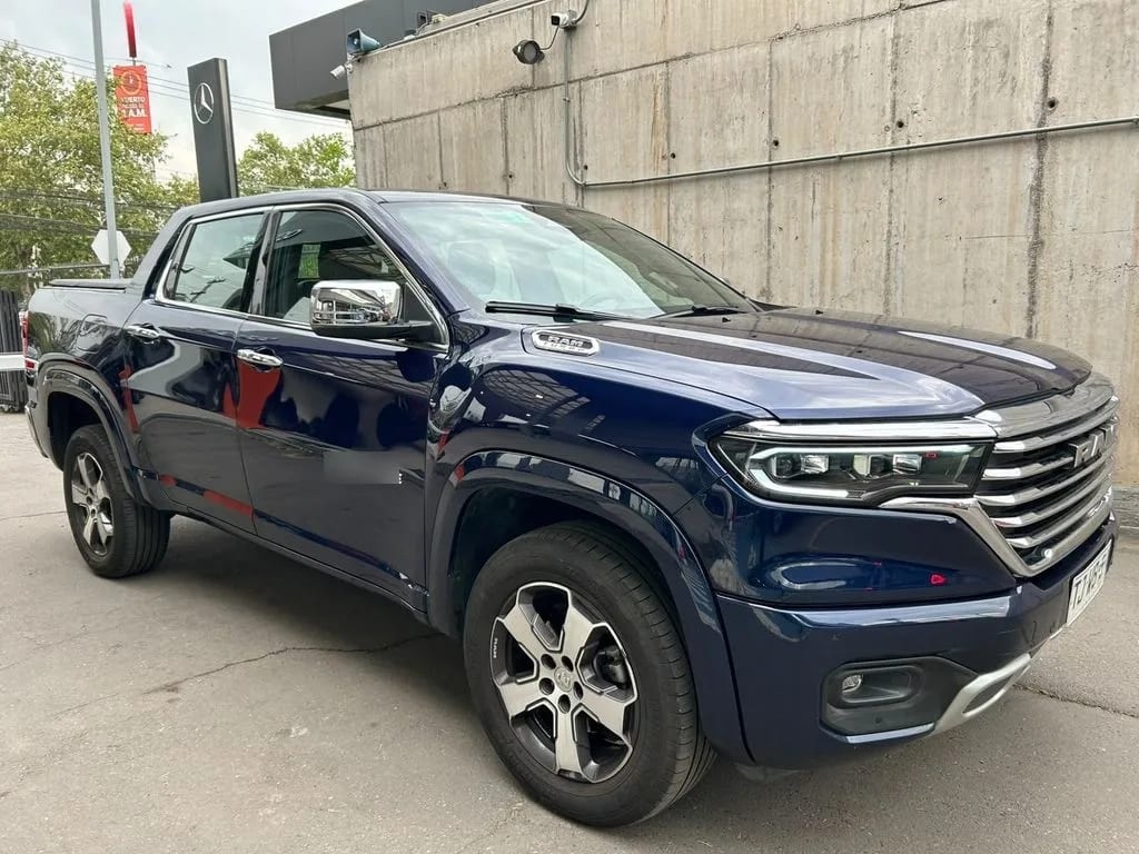 Ram Rampage 2.0 Laramie Diesel 4x4 Dob. Cab. At 4p año 2024