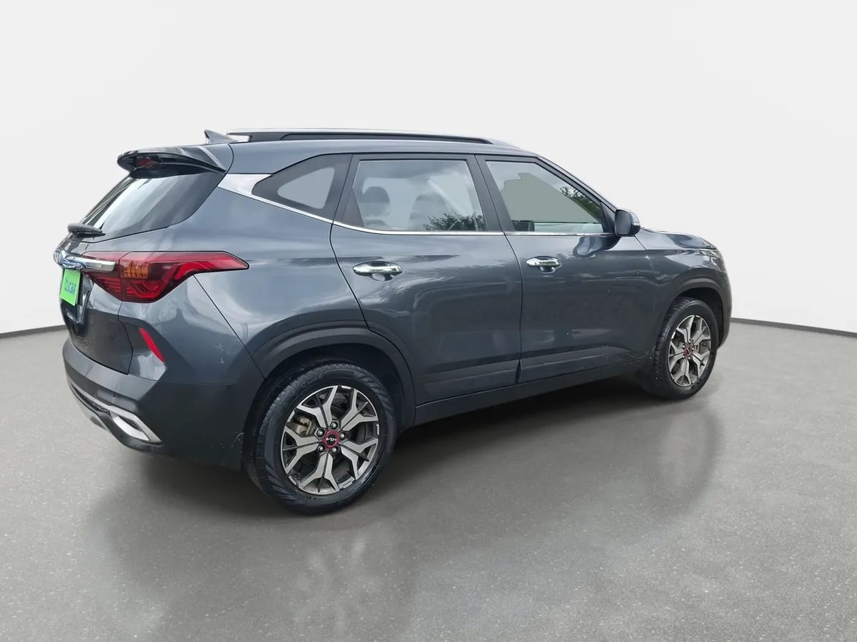 Kia Seltos 1.6 Ex Full 4x2 6mt 5p año 2023