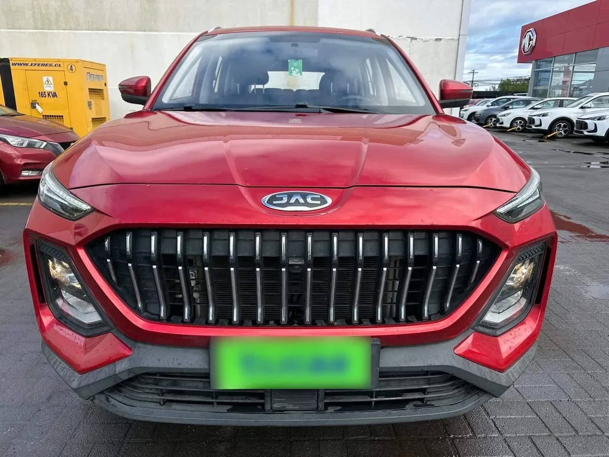 JAC Js8 1.5 Luxury Se 4x2 6mt 5p año 2024