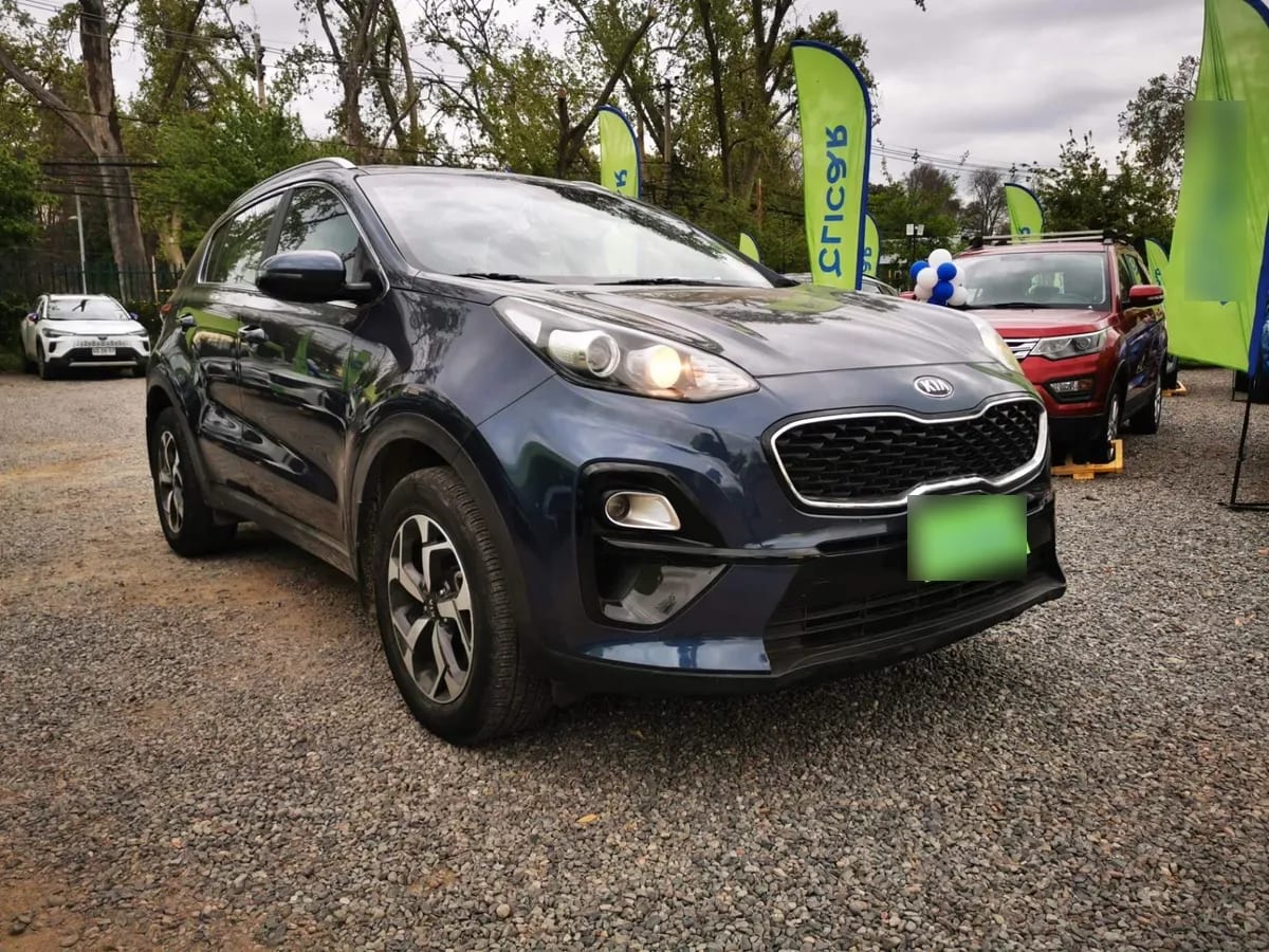 Kia Sportage 2.0 Lx 2wd 6at 5p año 2021