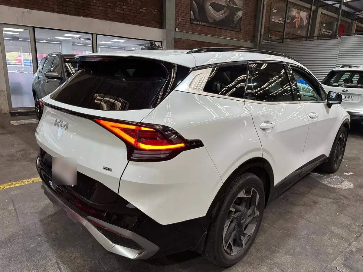 Kia Sportage 2.0 Ex Dies Awd 8at 5p año 2024