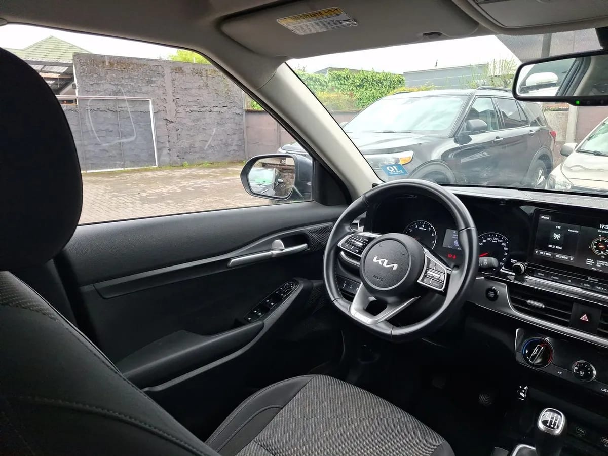 Kia Seltos 1.6 Ex Full 4x2 6mt 5p año 2023