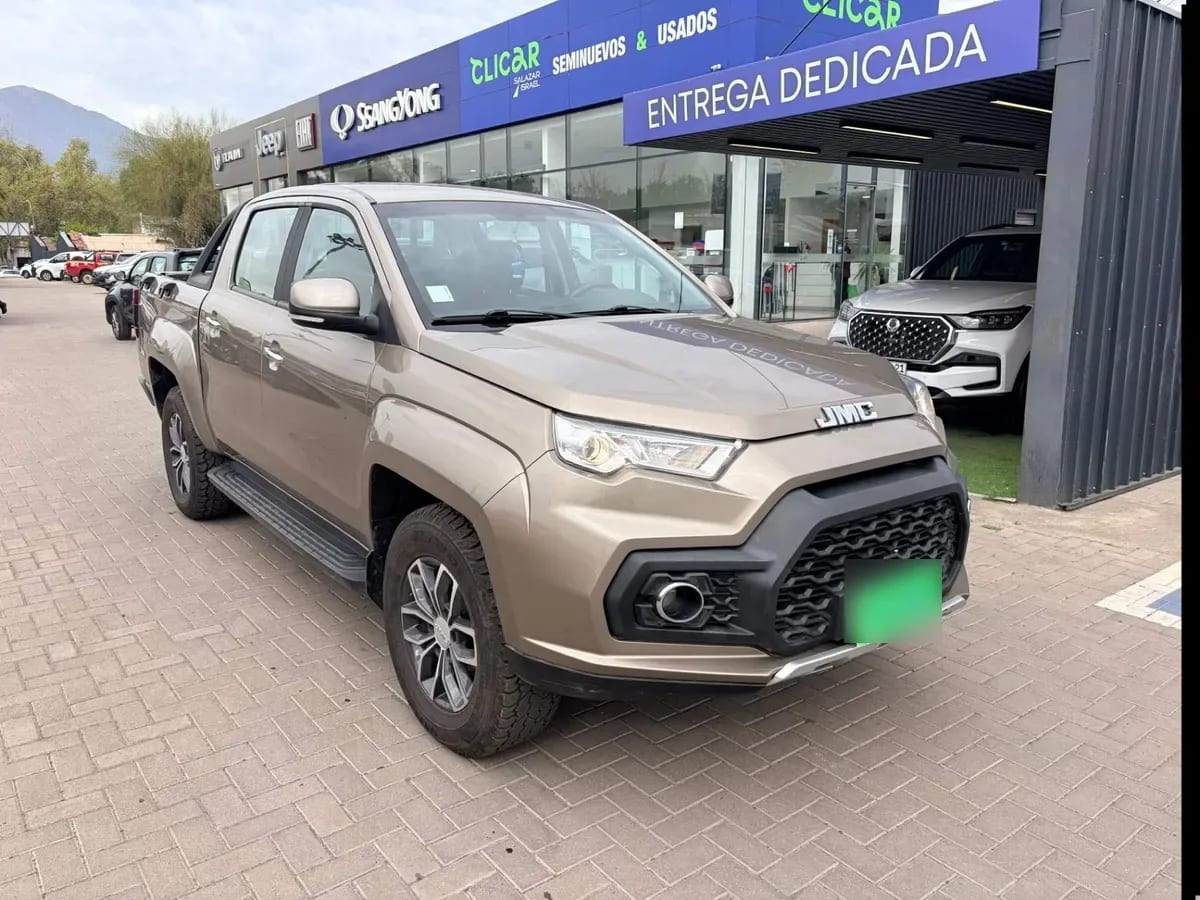 JMC Vigus 2.4 Plus Diesel 4x4 Euro5 Mt 4p año 2023