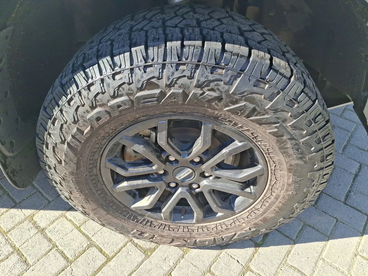 Ford Ranger 3.0t Raptor 4x4 Dob. Cab. At 4p año 2025