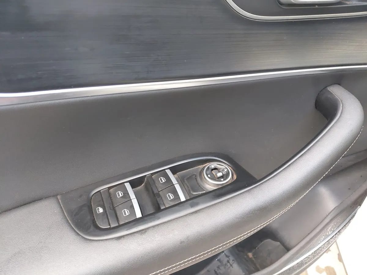 Chery Tiggo 8 1.5t Gl 4x2 Mt6 5p año 2023