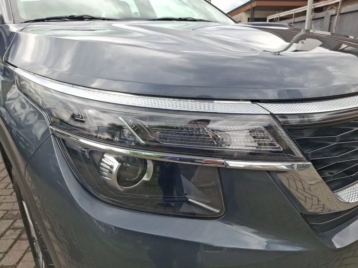 Kia Seltos 1.6 Ex Full 4x2 6mt 5p año 2023