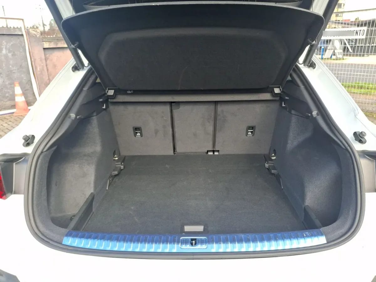 Audi Q3 1.5 35 Tfsi S-Line Sportback 4x2 S-Tronic At 5p año 2026