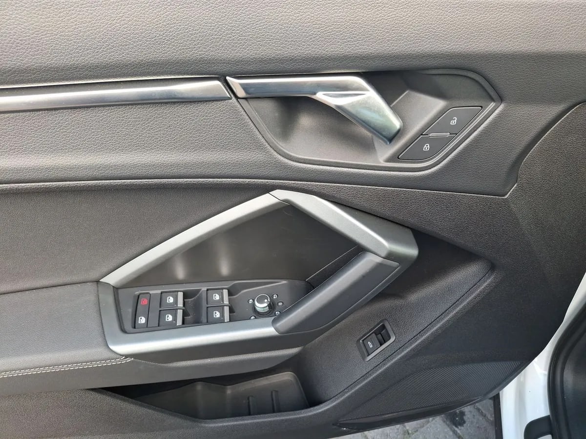 Audi Q3 1.5 35 Tfsi S-Line Sportback 4x2 S-Tronic At 5p año 2026