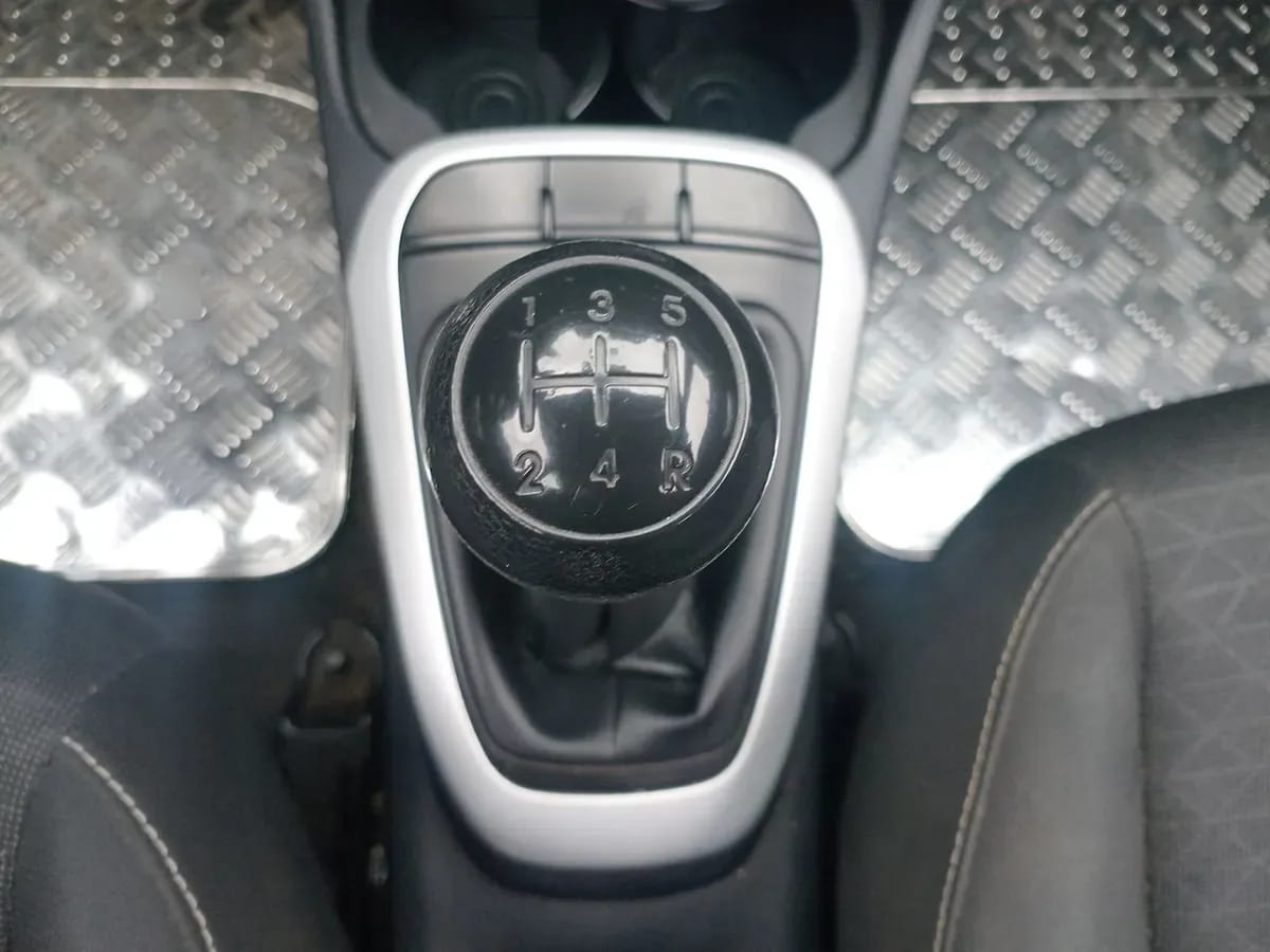 Kia Morning 1.2 Ex 4x2 Hb Abs Ac 5mt 5p año 2022