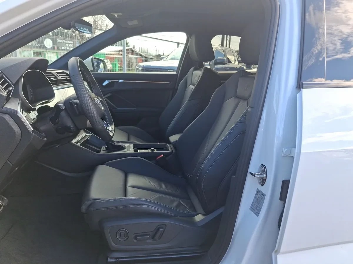 Audi Q3 1.5 35 Tfsi S-Line Sportback 4x2 S-Tronic At 5p año 2026